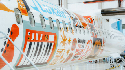 Luxair x den Atelier : une célébration en altitude pour 30 ans de musique